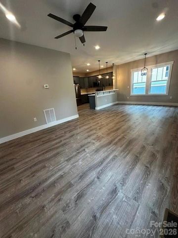310 Ninth Street, Black Mountain, NC 28711