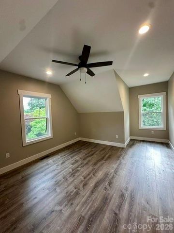 310 Ninth Street, Black Mountain, NC 28711