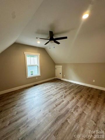 310 Ninth Street, Black Mountain, NC 28711