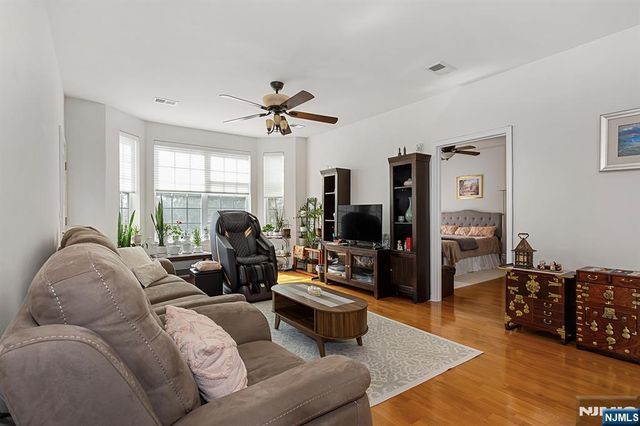4137 Cory Lane, Elmwood Park, NJ 07407
