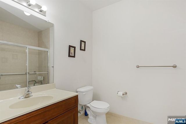 4137 Cory Lane, Elmwood Park, NJ 07407