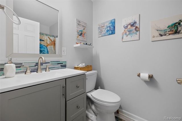 9166 Lantern Way, Newport, MI 48166