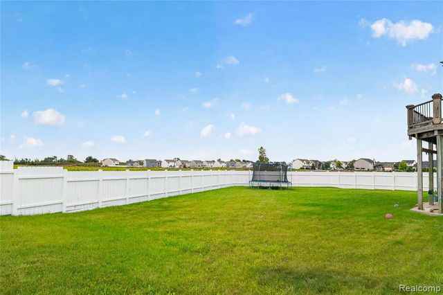 9166 Lantern Way, Newport, MI 48166