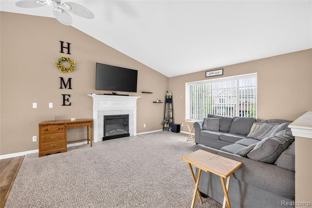 9166 Lantern Way, Newport, MI 48166