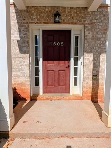 1608 AUSTIN MEADOWS Drive, Decatur, GA 30032