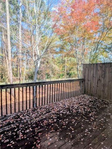 1608 AUSTIN MEADOWS Drive, Decatur, GA 30032