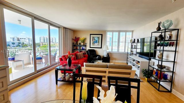 888 Intracoastal Dr 6E, Fort Lauderdale, FL 33304