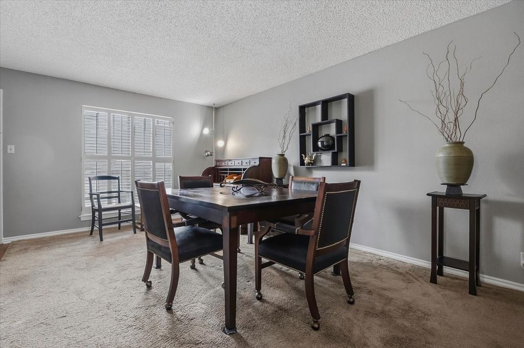 1061 Roaring Springs Road, Fort Worth, TX 76114 — photo 4
