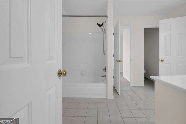 4910 Red Robin Ridge, Johns Creek, GA 30022