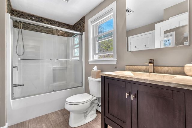 3 Macleod Ln, Acton, MA 01720