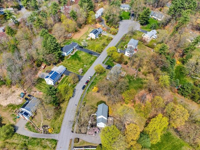 3 Macleod Ln, Acton, MA 01720