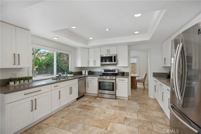 15 Colonial, Irvine, CA 92620