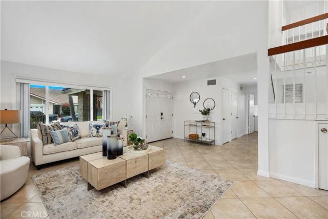 15 Colonial, Irvine, CA 92620