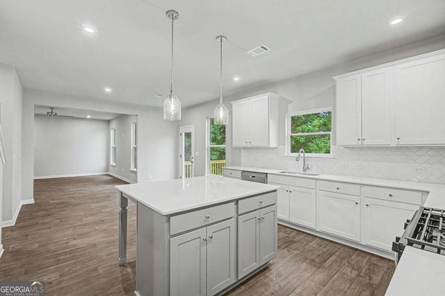 3351 Forest Green Drive, Douglasville, GA 30135