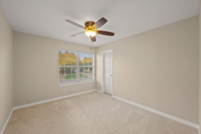 1904 Oakridge DR, Round Rock, TX 78681
