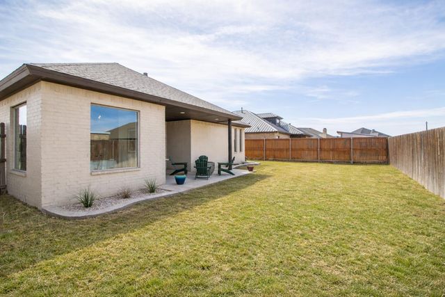 716 Ventoso Circle, Wolfforth, TX 79382
