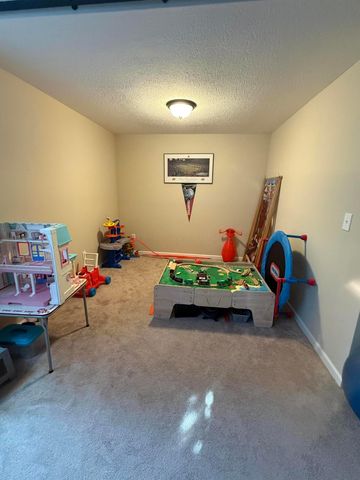 8088 Campbell Lane, Dublin, OH 43017