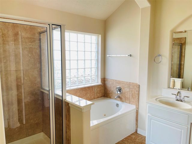 10723 Lake Riata Lane, Cypress, TX 77433