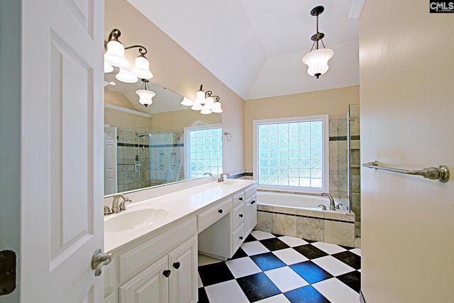 1 Oakmist Ct, Blythewood, SC 29016
