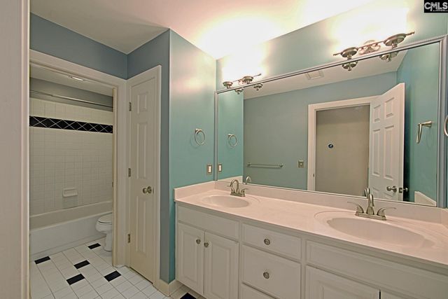 1 Oakmist Ct, Blythewood, SC 29016