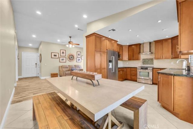 15448 Sandhurst Street, Fontana, CA 92336