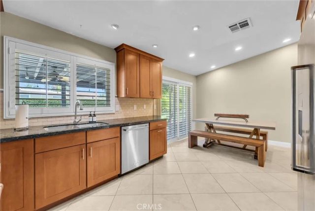 15448 Sandhurst Street, Fontana, CA 92336