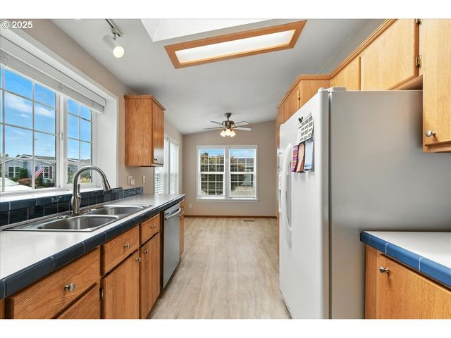 16500 Se 1ST St 44, Vancouver, WA 98684