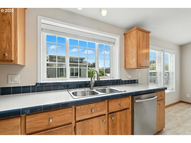 16500 Se 1ST St 44, Vancouver, WA 98684