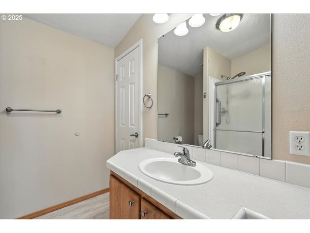 16500 Se 1ST St 44, Vancouver, WA 98684