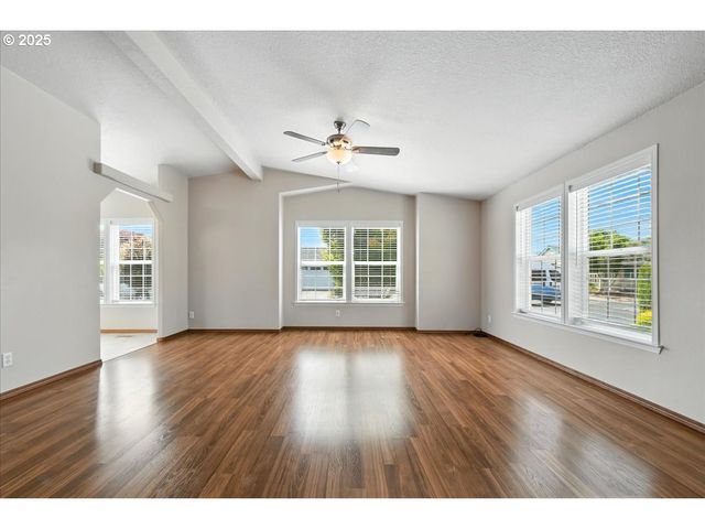 16500 Se 1ST St 44, Vancouver, WA 98684