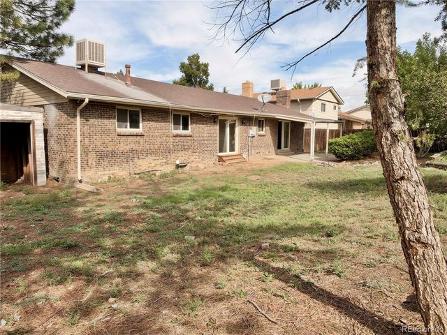 1996 S Olathe Street, Aurora, CO 80013