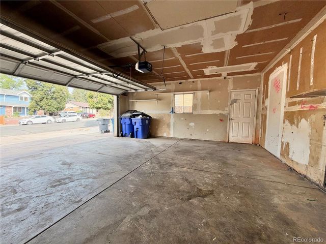 1996 S Olathe Street, Aurora, CO 80013