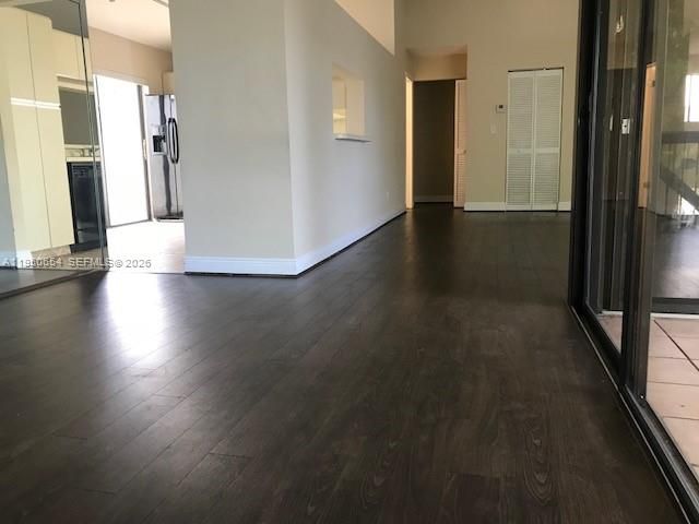 337 Ives Dairy Rd 1, Miami, FL 33179