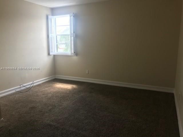 337 Ives Dairy Rd 1, Miami, FL 33179