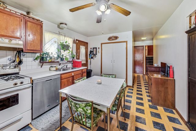 9139 Walnut Avenue, Franklin Park, IL 60131