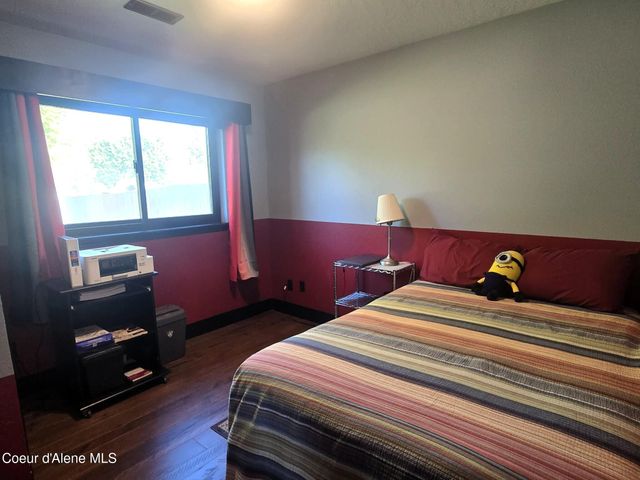 650 N Megan St, Post Falls, ID 83854