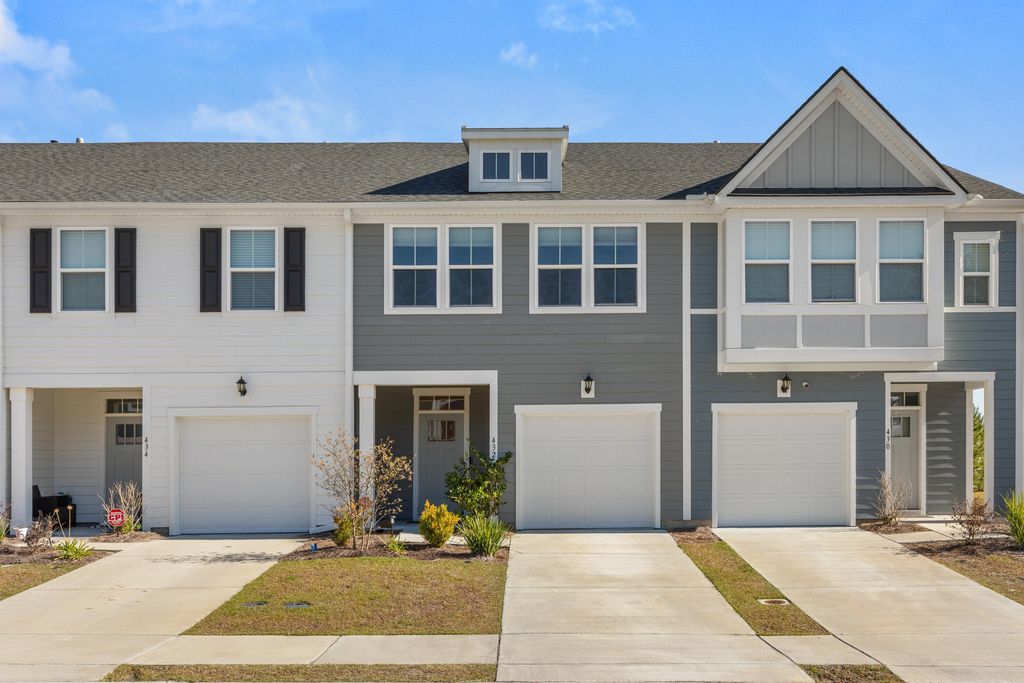 432 Trotters Lane, Moncks Corner, SC 29461