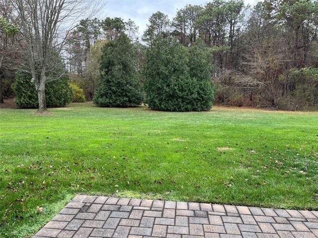 46 Blue Point Road E, Holtsville, NY 11742