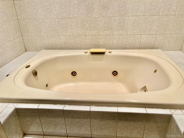 46 Blue Point Road E, Holtsville, NY 11742