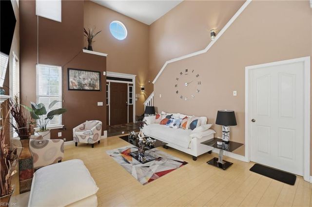 1519 Tallwood CIR, Chesapeake, VA 23320