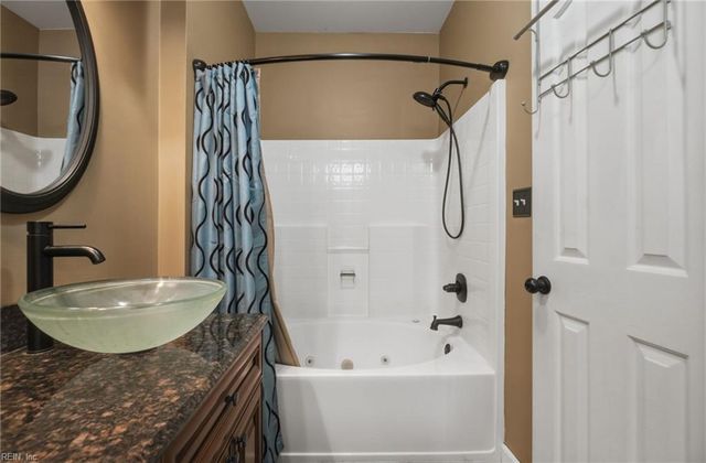 1519 Tallwood CIR, Chesapeake, VA 23320