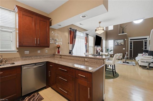 1519 Tallwood CIR, Chesapeake, VA 23320