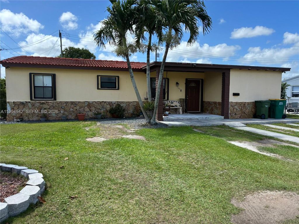 1580 NE 12th St 0, Homestead, FL 33033