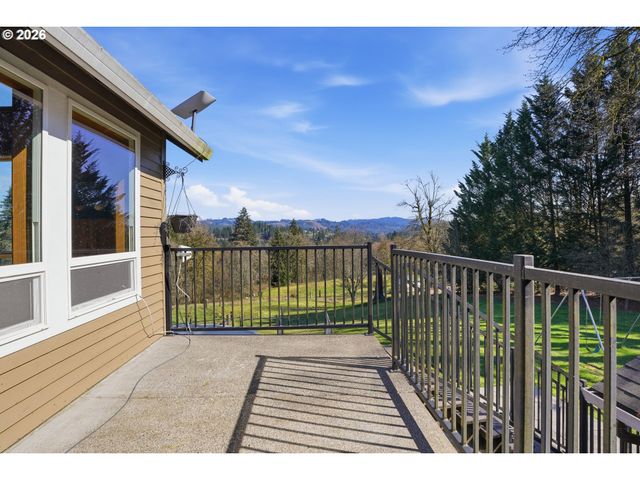 13708 Ne 401ST Way, Amboy, WA 98601