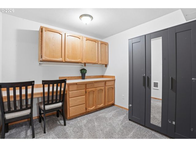 13708 Ne 401ST Way, Amboy, WA 98601