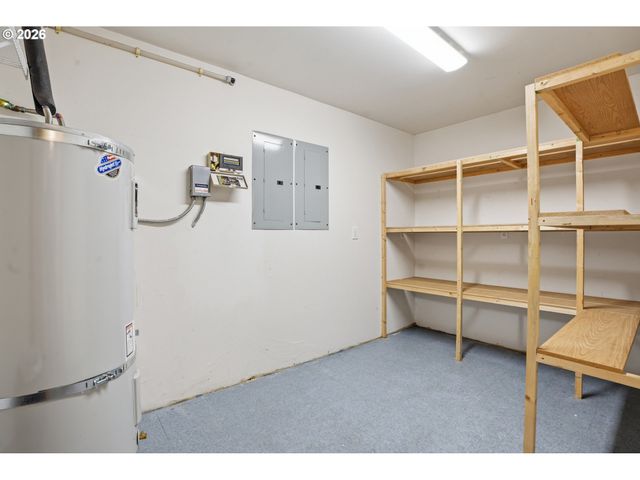 13708 Ne 401ST Way, Amboy, WA 98601