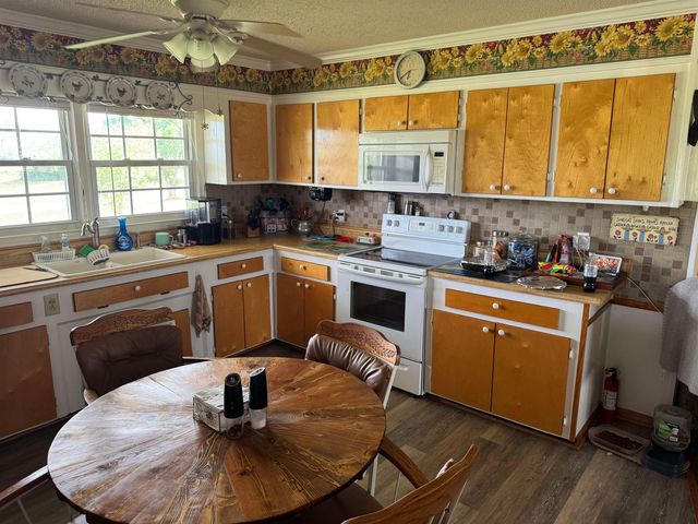 440 Martin Camp Road, Chesnee, SC 29323