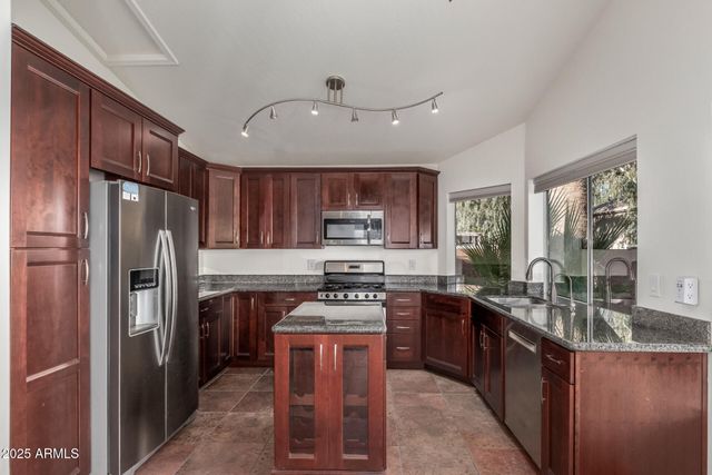 838 E ELGIN Street, Chandler, AZ 85225