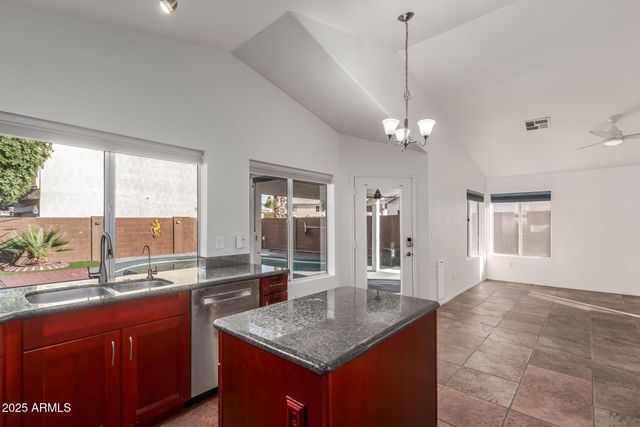 838 E ELGIN Street, Chandler, AZ 85225