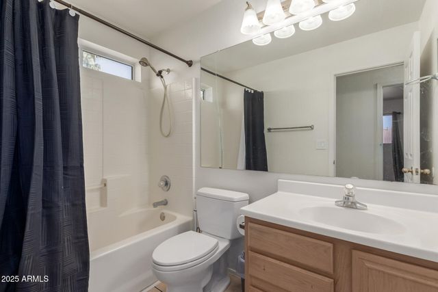 838 E ELGIN Street, Chandler, AZ 85225